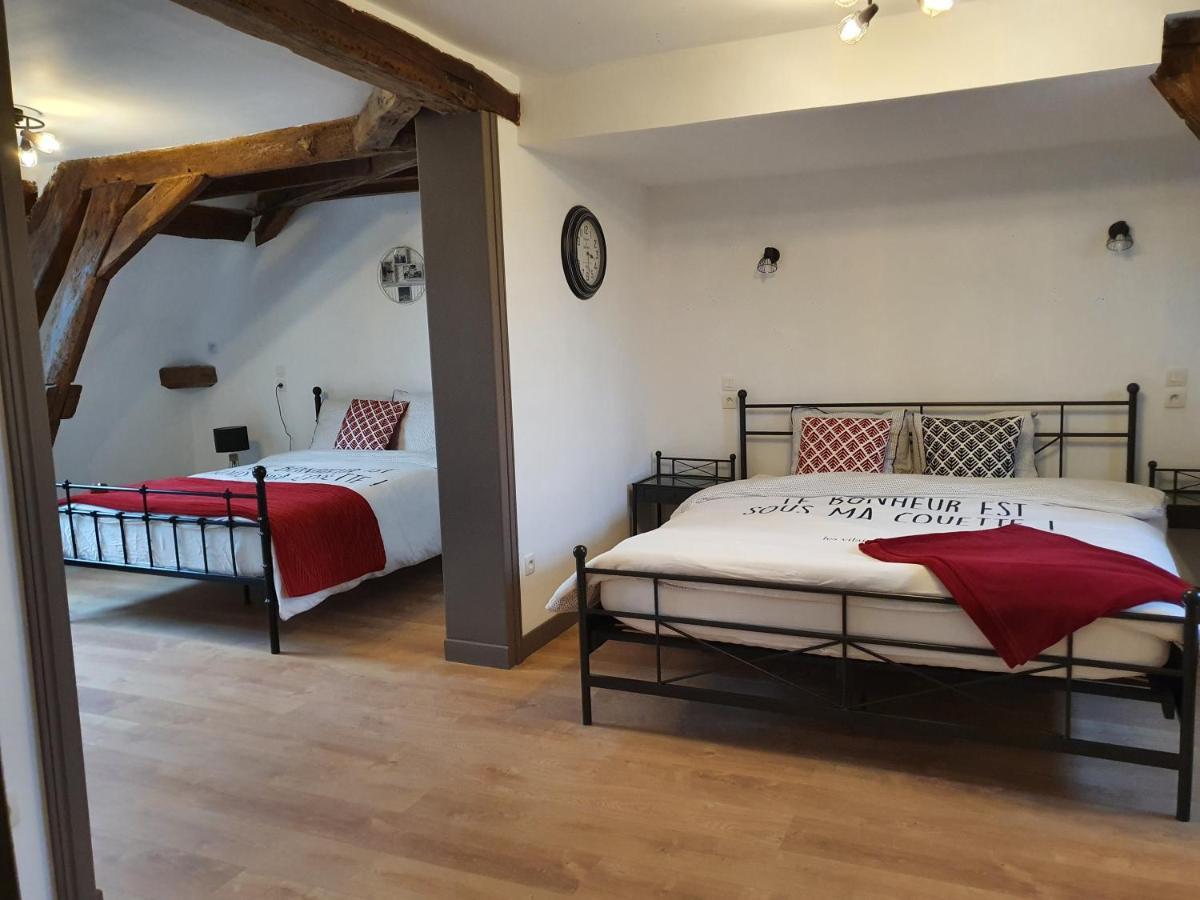 Au Petit Paradis Sainte-Gauburge-Sainte-Colombe ภายนอก รูปภาพ