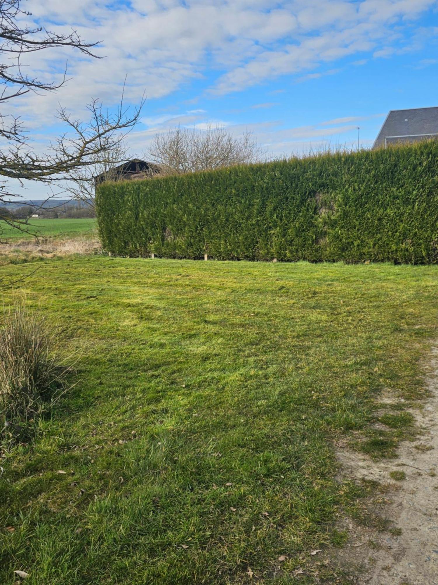 Au Petit Paradis Sainte-Gauburge-Sainte-Colombe ภายนอก รูปภาพ